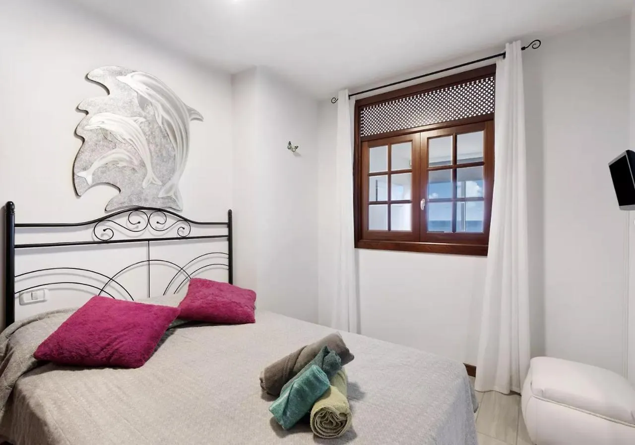 Roque Mar Sunset Apartment Tacoronte 0*,  Spain